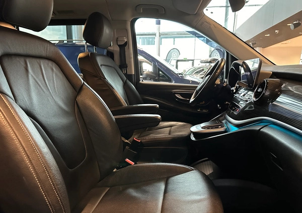 Mercedes-Benz Klasa V cena 289900 przebieg: 102138, rok produkcji 2021 z Nowy Staw małe 407
